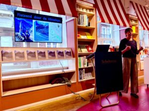 Boekpressentatie Myra bij Scheltema Amsterdam